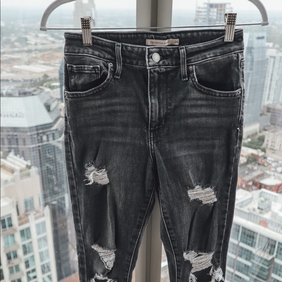 Levi's Denim - Levi’s 721 High Rise Skinny Jeans Size W26 L30